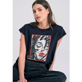 Γυναικείο t-shirt με face photographic τύπωμα