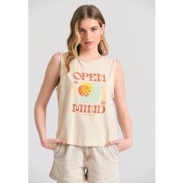 Women's organic cotton t-shirt with graphic print