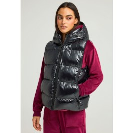 Puffer αμάνικο μονόχρωμο μπουφάν