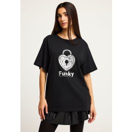  Women's graphic t-shirt