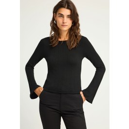 Γυναικεία πλεκτή μονόχρωμη μπλούζα με pattern ρίγας