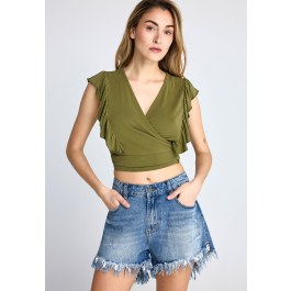 Women's single-color cropped top