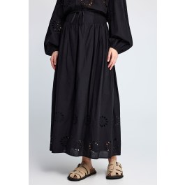 Maxi skirt with embroidery