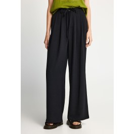 Γυναικεία παντελόνα relaxed fit