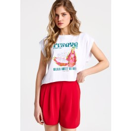 Women's sleeveless t-shirt made of organic cotton