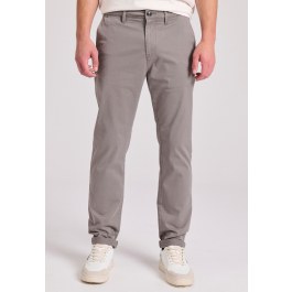Men's chino pants - The essentials