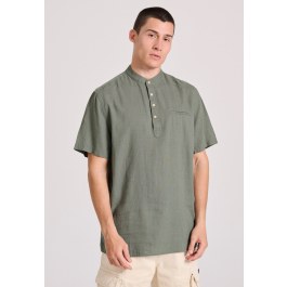 Relaxed fit linen blend short-sleeve shirt with mao neck