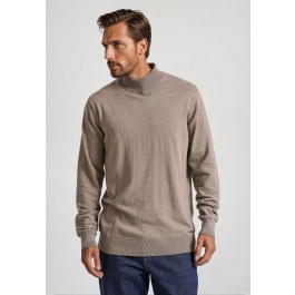 Men's turtle neck knitted blouse