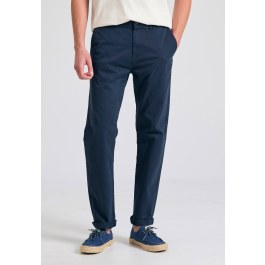 Men's chino pants - The essentials