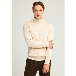 Men's knitted turtleneck sweater