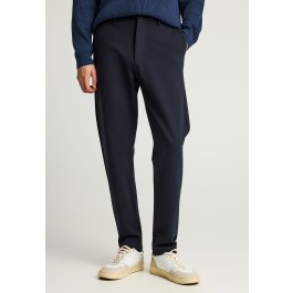 Ανδρικό chino παντελόνι σε tapered γραμμή