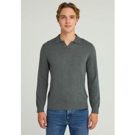 Men's knitted polo sweater