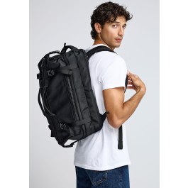 Men's versatile weekender backpack