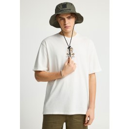 Men's relaxed t-shirt with print on the back