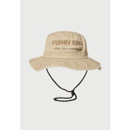 Ανδρικό καπέλο με κέντημα