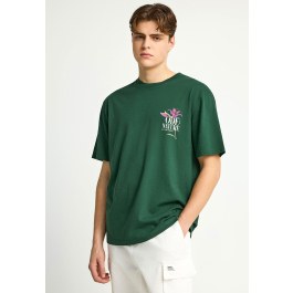 Ανδρικό relaxed t-shirt με τύπωμα στην πλάτη