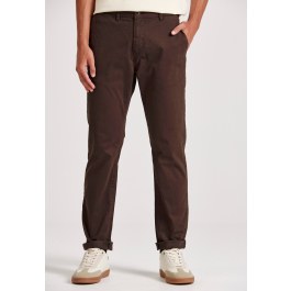 Men's chino pants - The essentials
