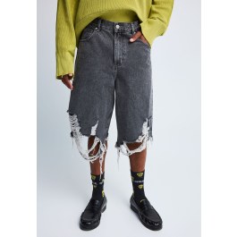 FNK.GRWN loose jean βερμούδα με φθορές