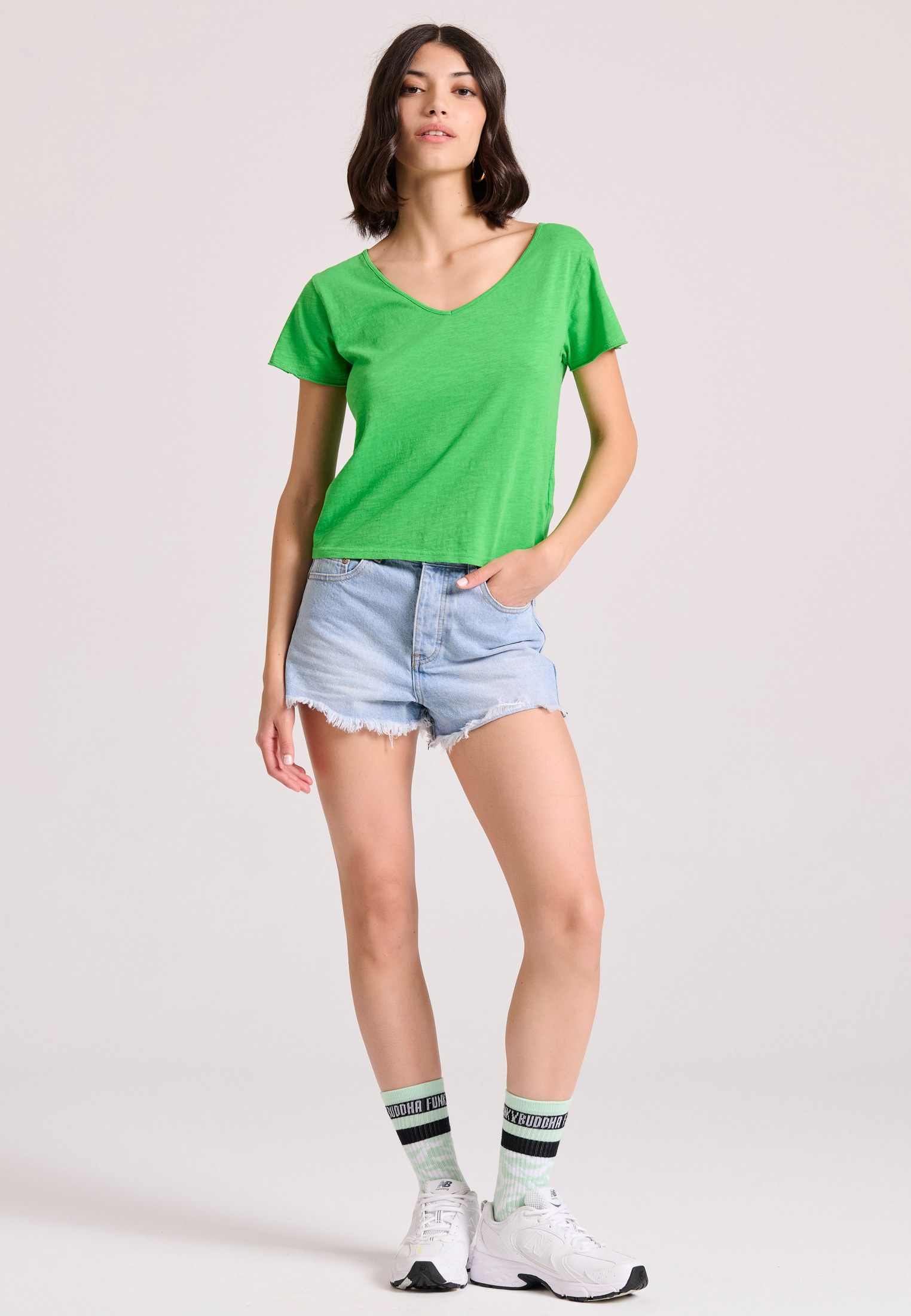 FBL009-109-04_VIBRANT GREEN