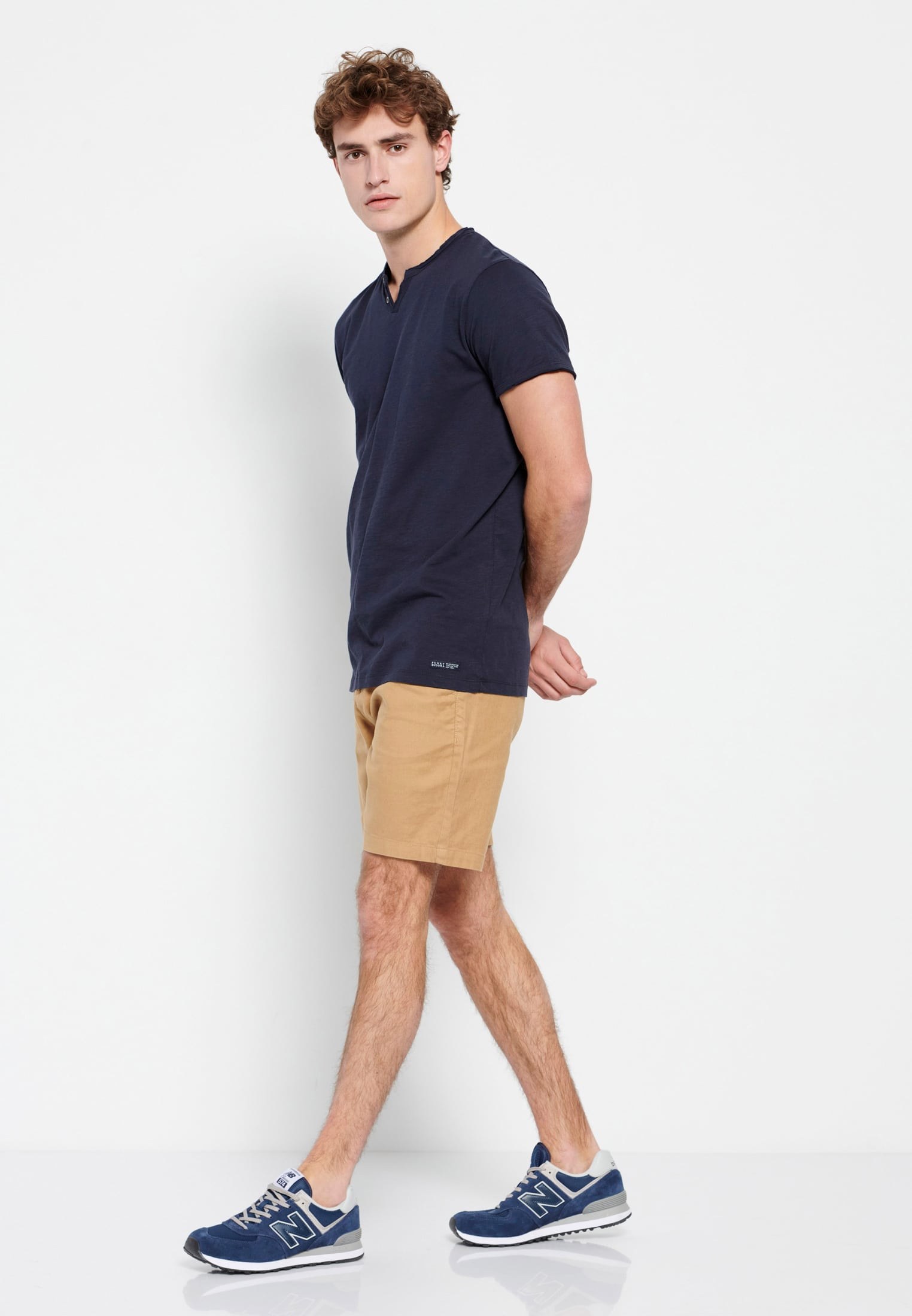 FBM007-015-04_NAVY