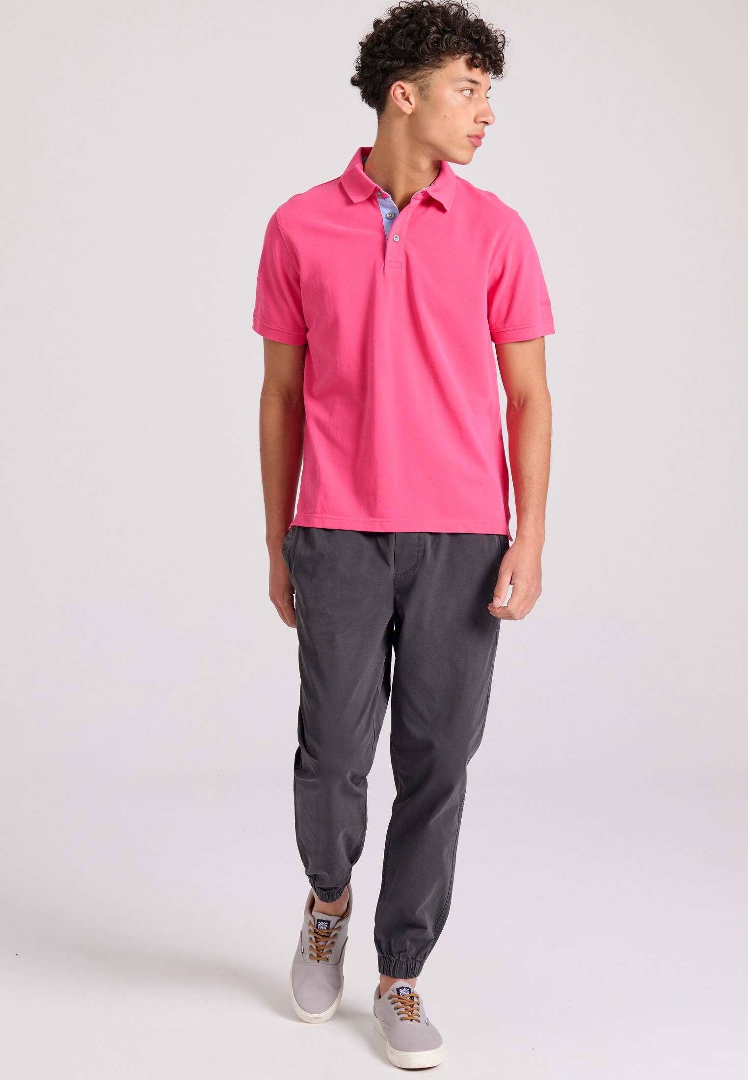 FBM009-010-11_BRIGHT ROSE