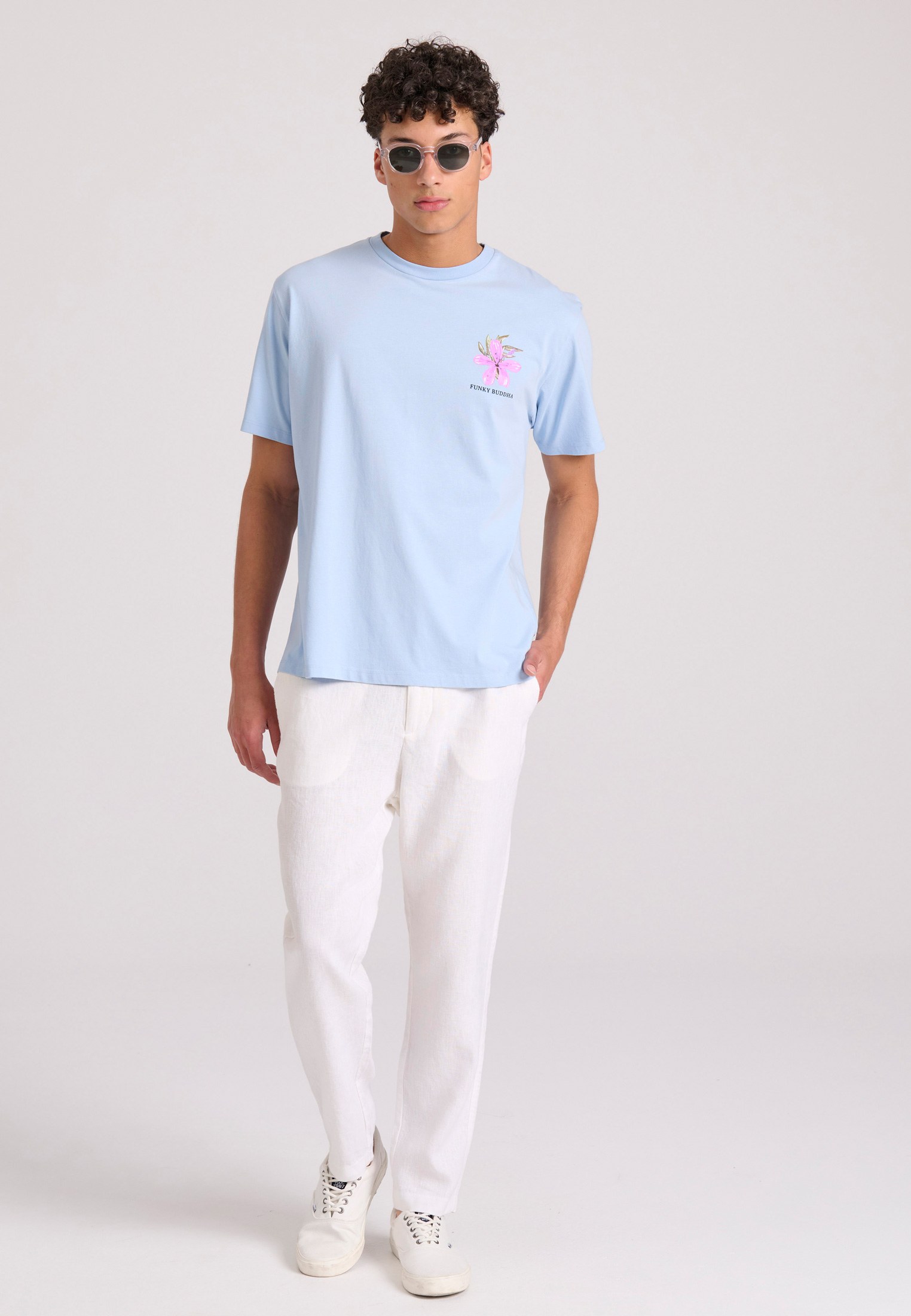 FBM009-055-04_SKY BLUE