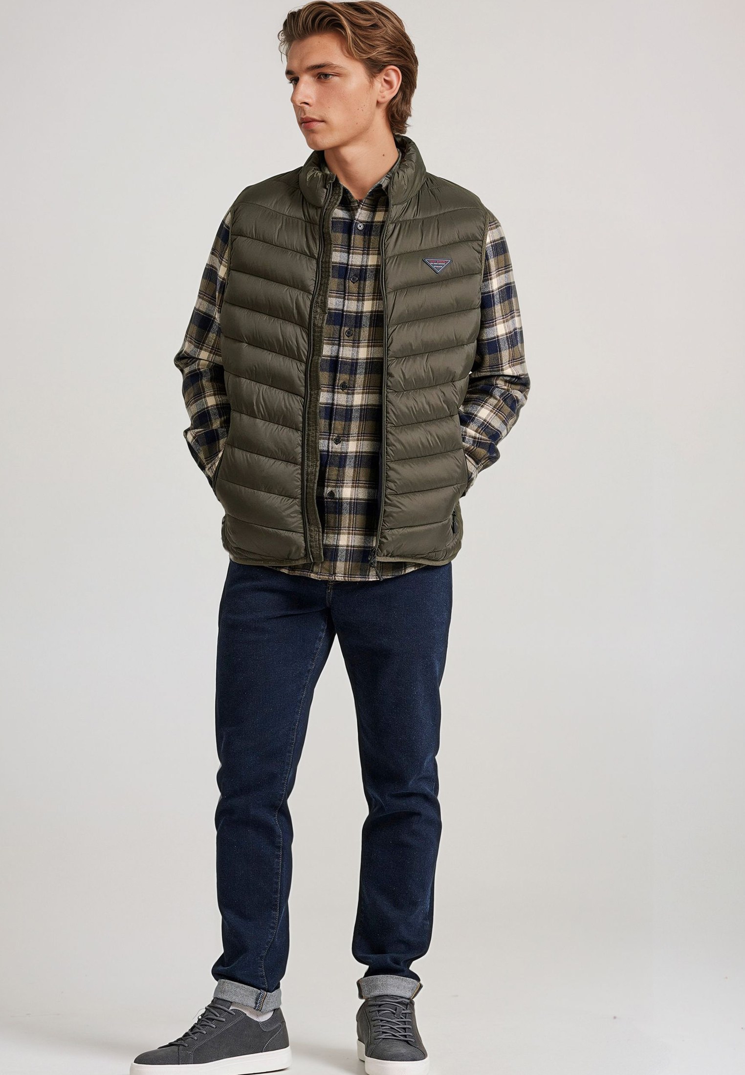 FBM010-001-01_KHAKI