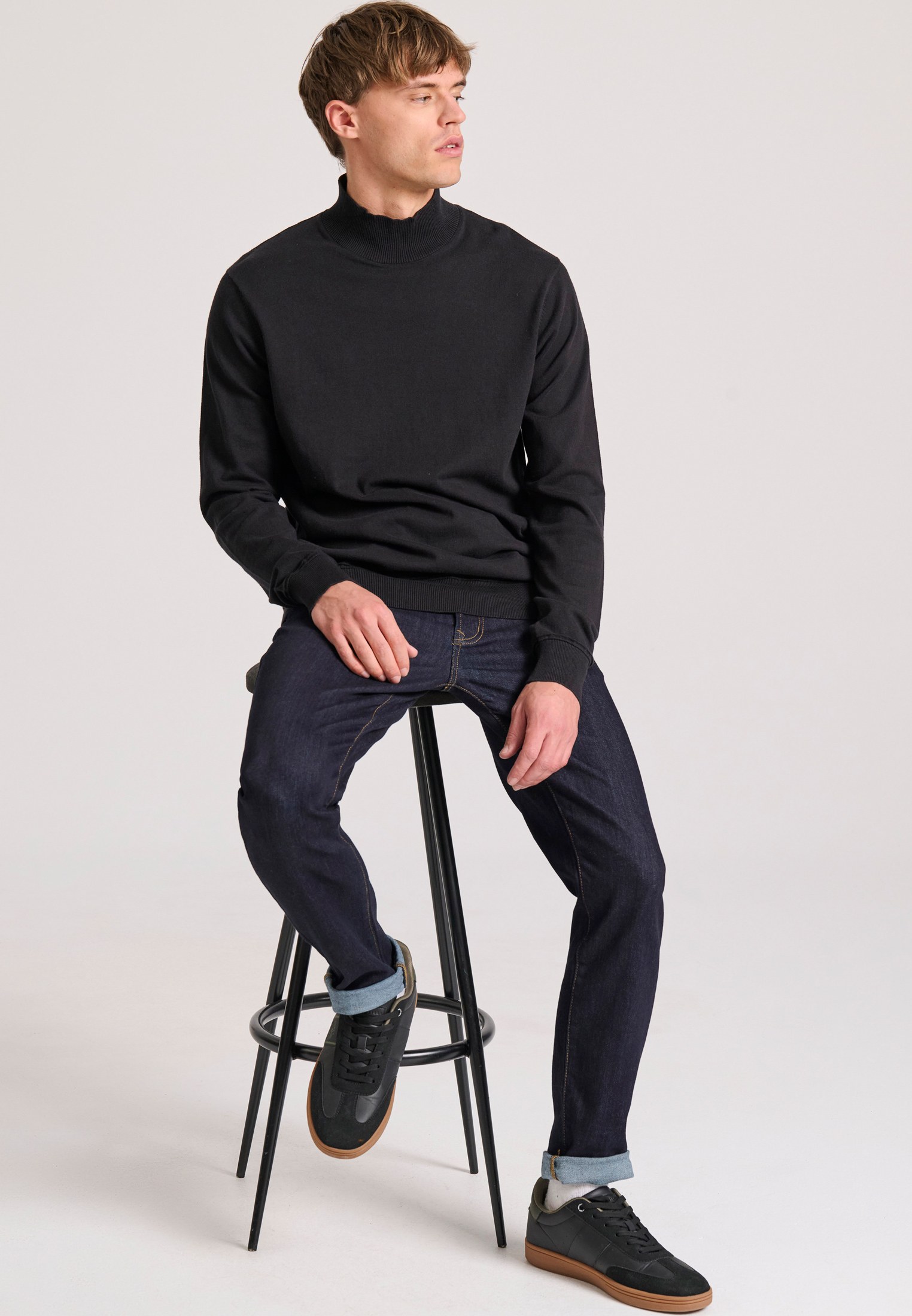 FBM010-009-09_BLACK