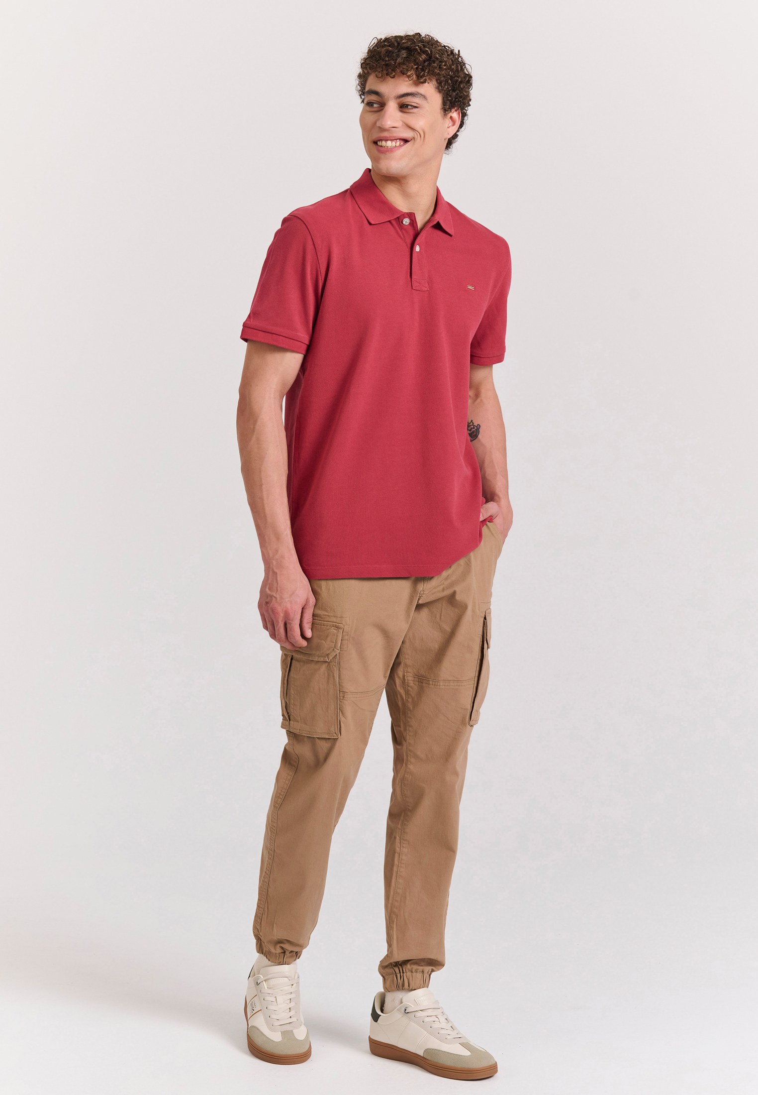 FBM011-001-11_EARTH RED