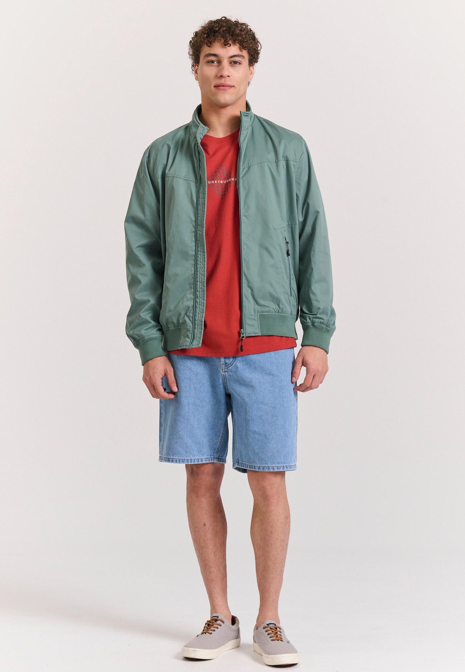 FBM011-004-01_MINERAL GREEN