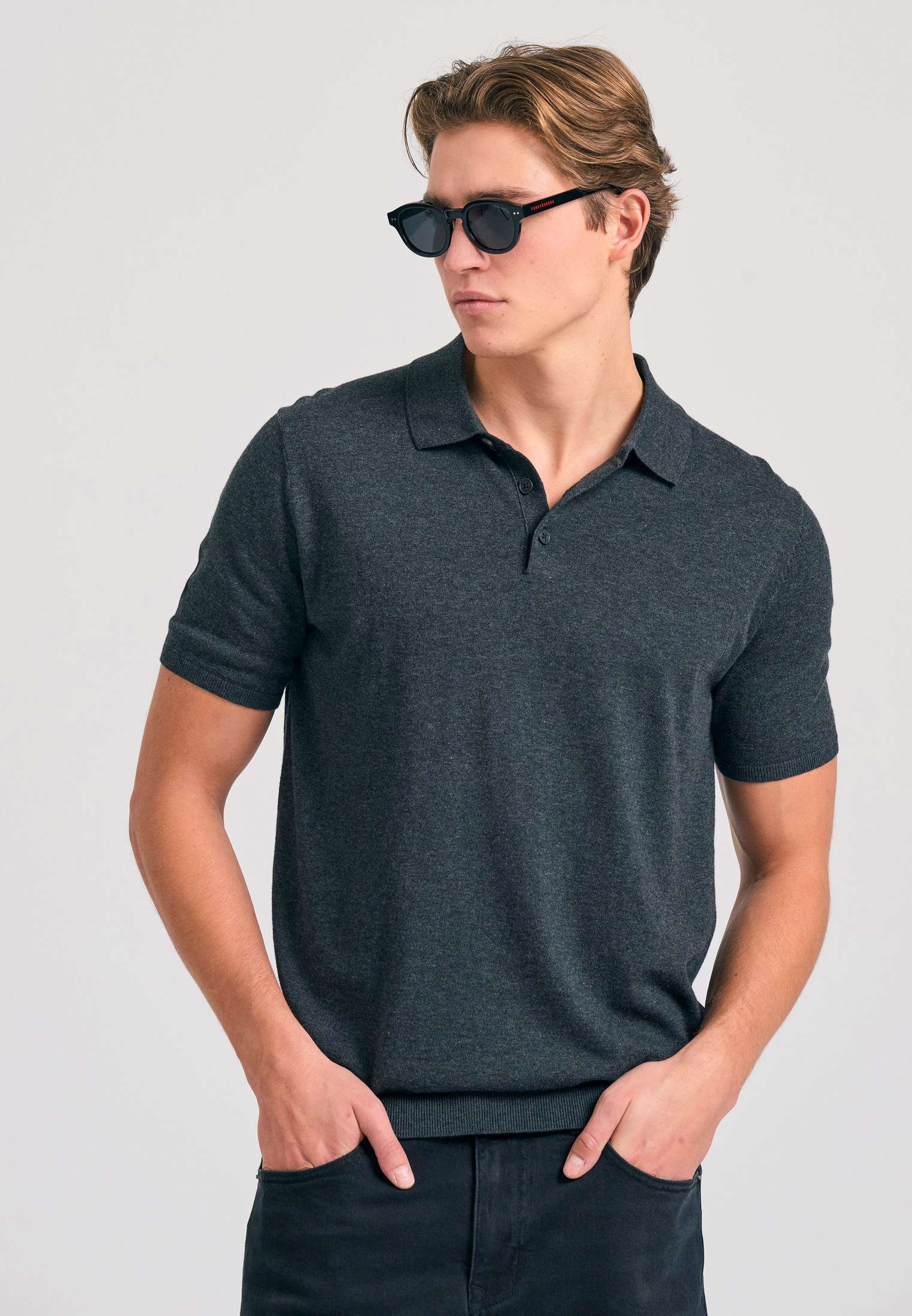 FBM011-005-09_ANTHRACITE MEL