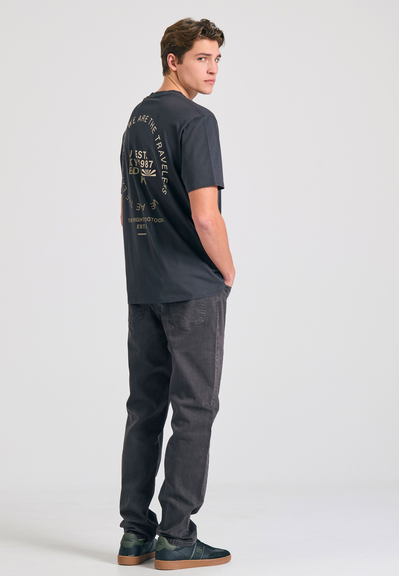 FBM011-023-04_ANTHRACITE